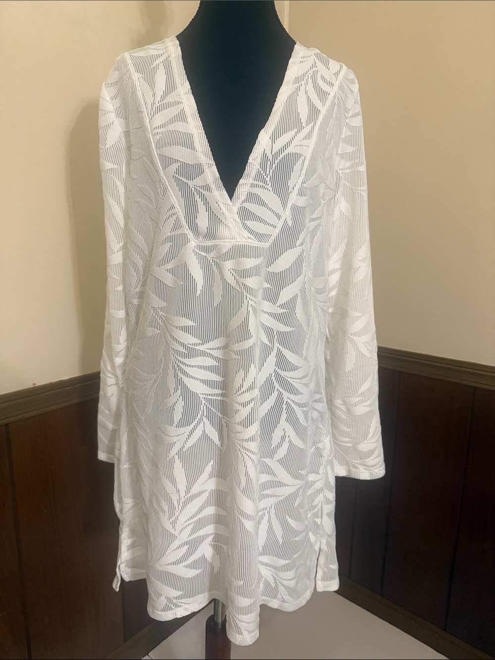 Wearabouts White Palm Leaf Burnout Swim Cover Up Dress M